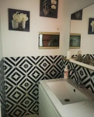 Spabyelleetlui Rouge Ou Bleu *