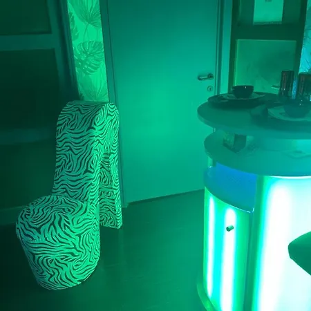 Spabyelleetlui Rouge Ou Bleu Отель для свиданий Мускро́н