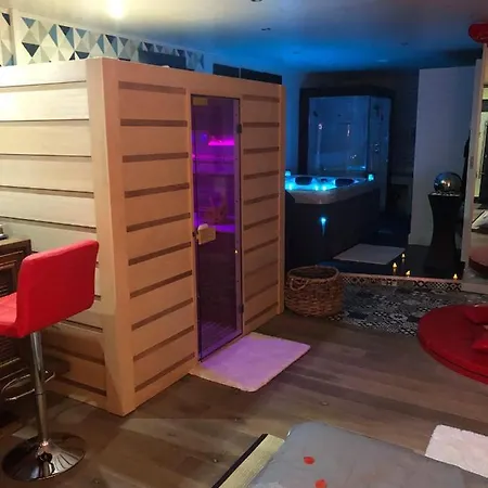 Hodinový hotel Spabyelleetlui Rouge Ou Bleu
