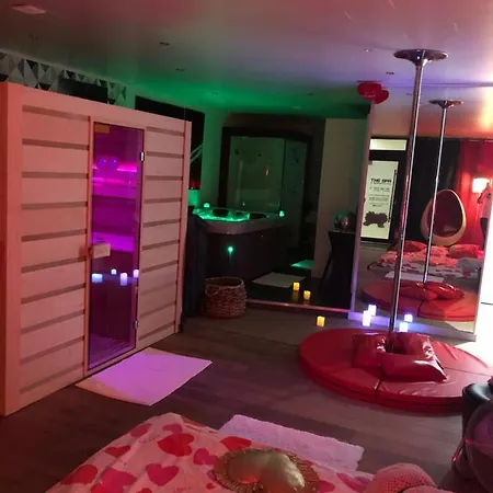 Spabyelleetlui Rouge Ou Bleu Love hotel