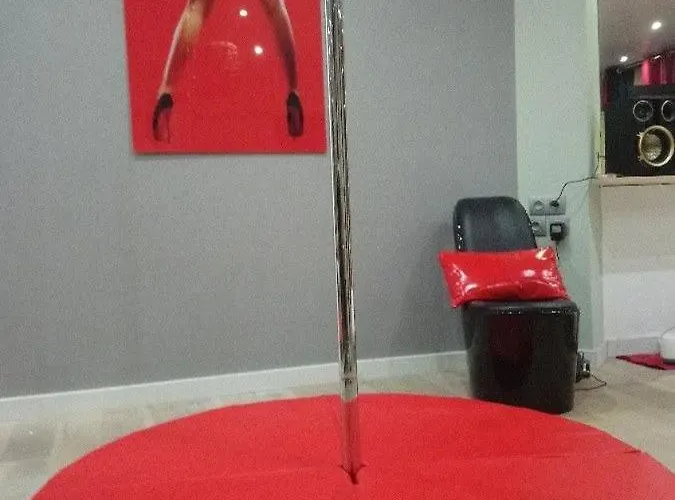 Spabyelleetlui Rouge Ou Bleu * Mouscron